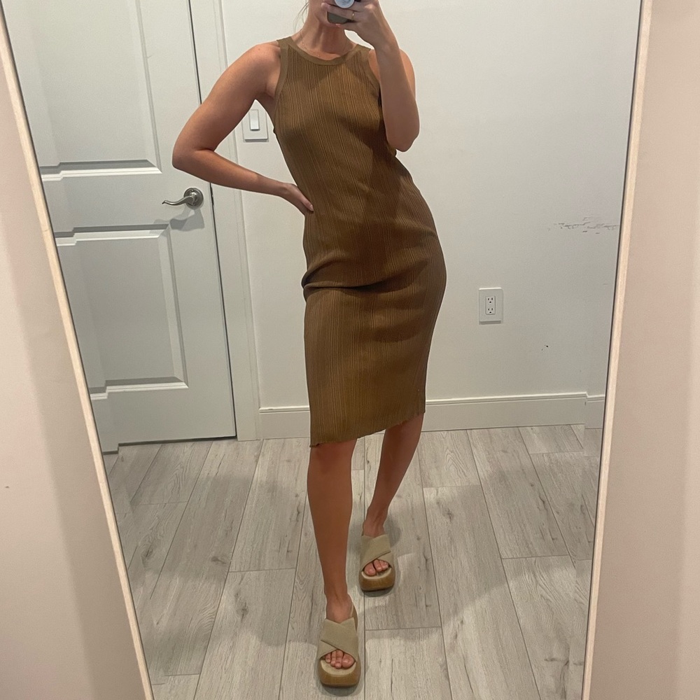 Toteme Seamless Ribbed Dress